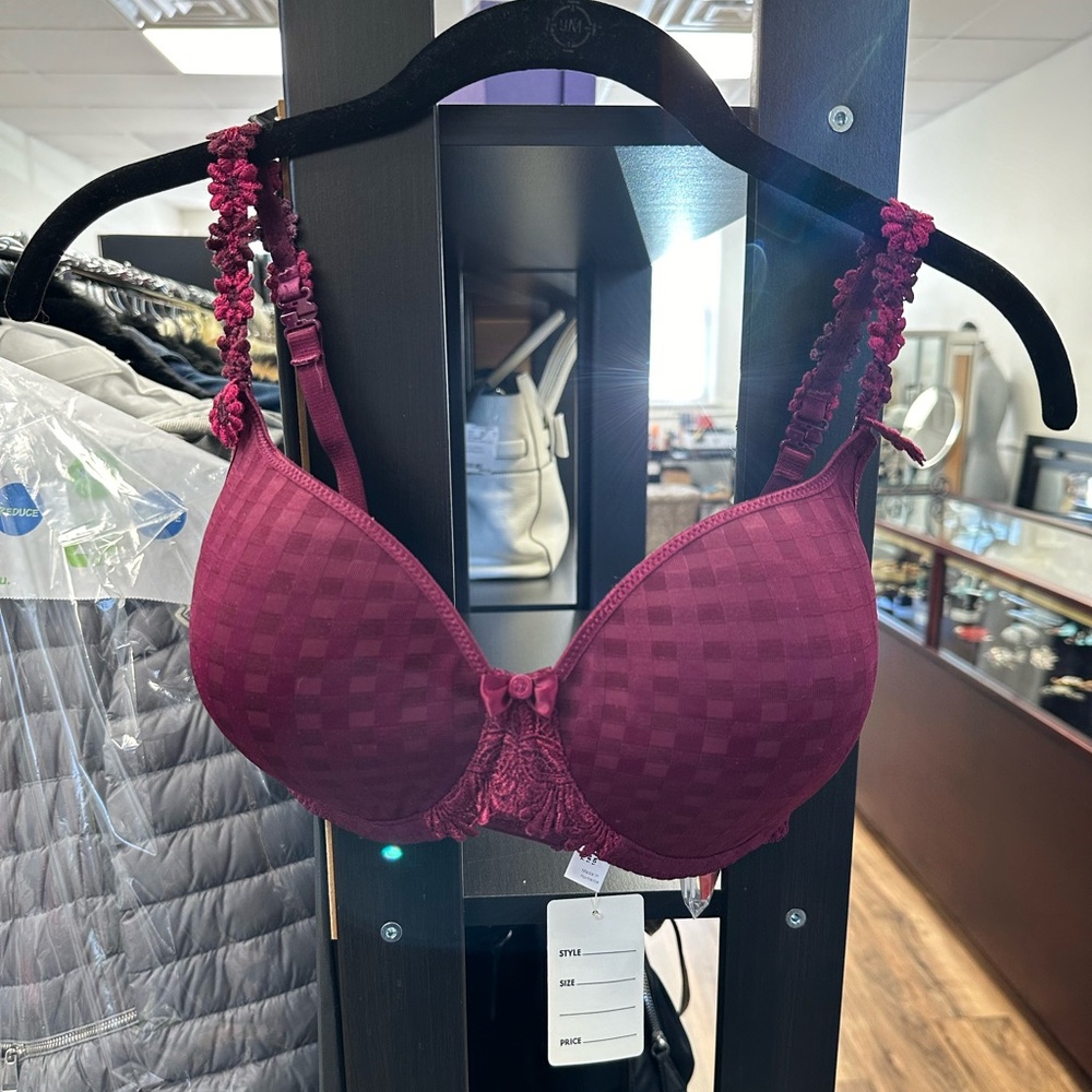 Marie Jo Avero Ruby Red/Burgundy 34E
